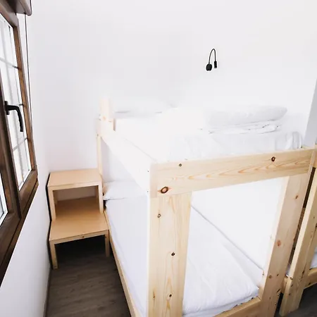 Hostal Latas Surf House