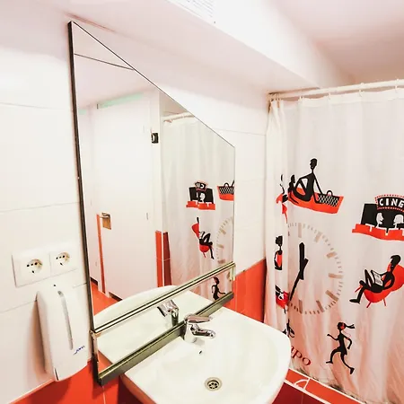 Hostel Latas Surf House Somo
