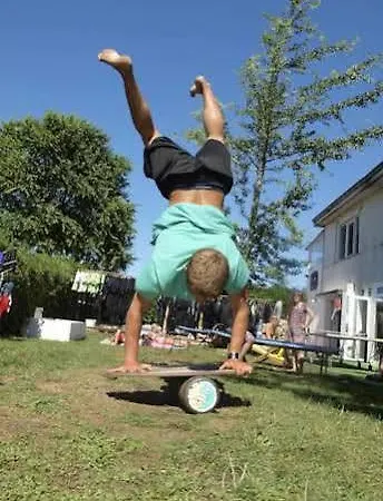 Latas Surf House * Somo