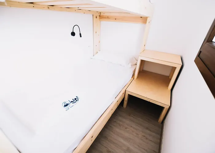 Hostel Latas Surf House *