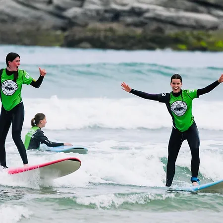 Latas Surf House Albergue *