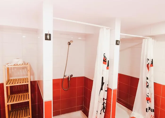 Hostel Latas Surf House *