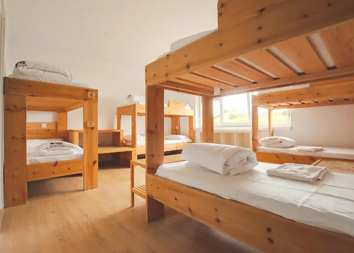 Hostel Latas Surf House Somo