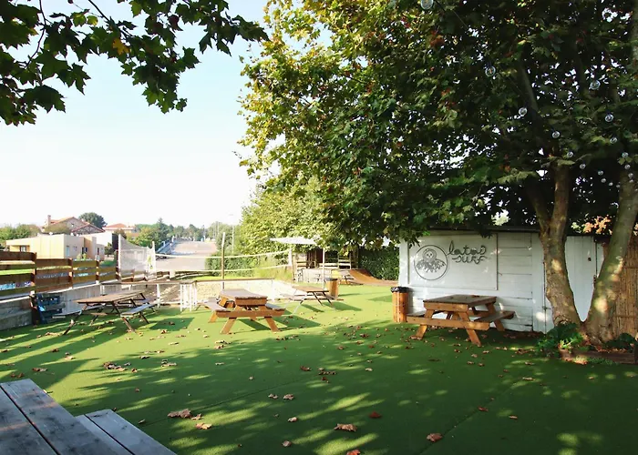 Hostel Latas Surf House *